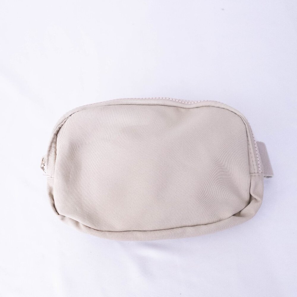 Lululemon-LIKE Crossbody/Fanny Pack Tan Nylon Bag